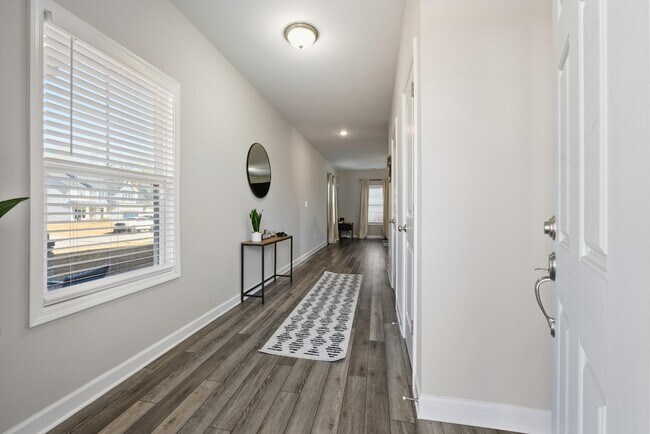 Building Photo - 4778 Woodline Dr