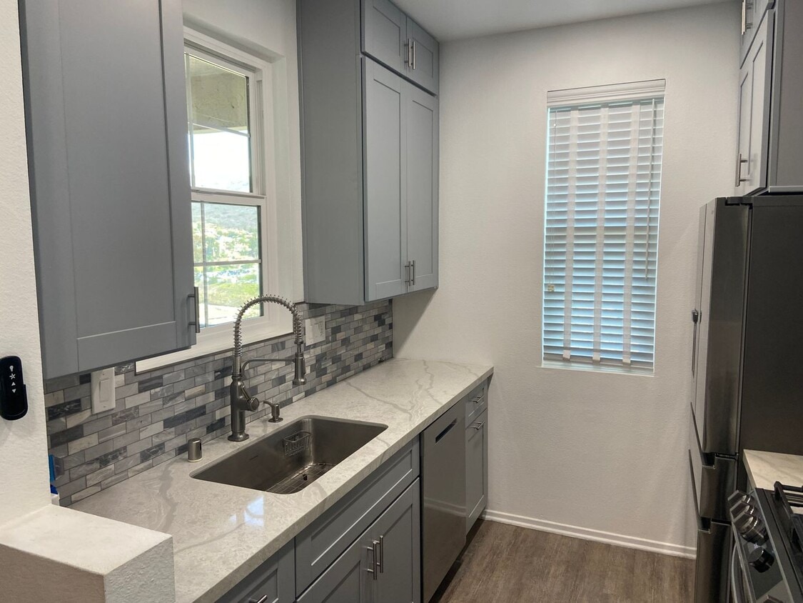 10884 Sabre Hill Dr, San Diego, CA 92128 House Rental in San Diego