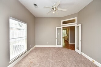 Building Photo - 5830 Hornwood Dr