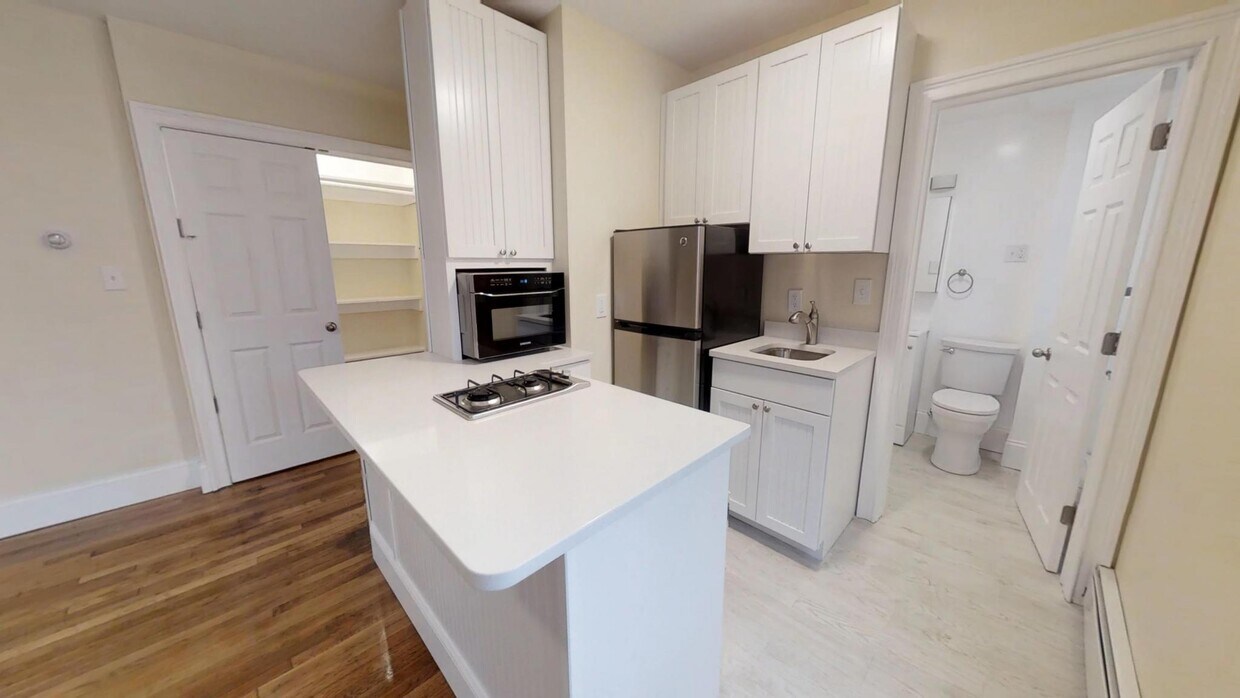 Foto principal - 65 Walden St