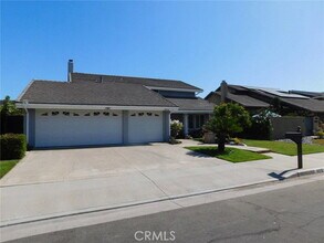 Building Photo - 8312 Kingsdale Dr
