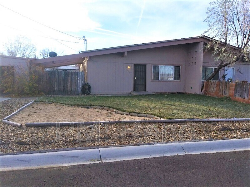 13252 Mt Hood St, Reno, NV 89506 House Rental in Reno, NV