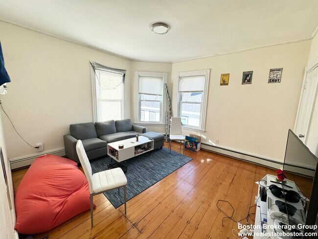 Building Photo - 3 Folsom Ave