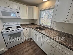 Building Photo - 66 Old Concord Turnpike