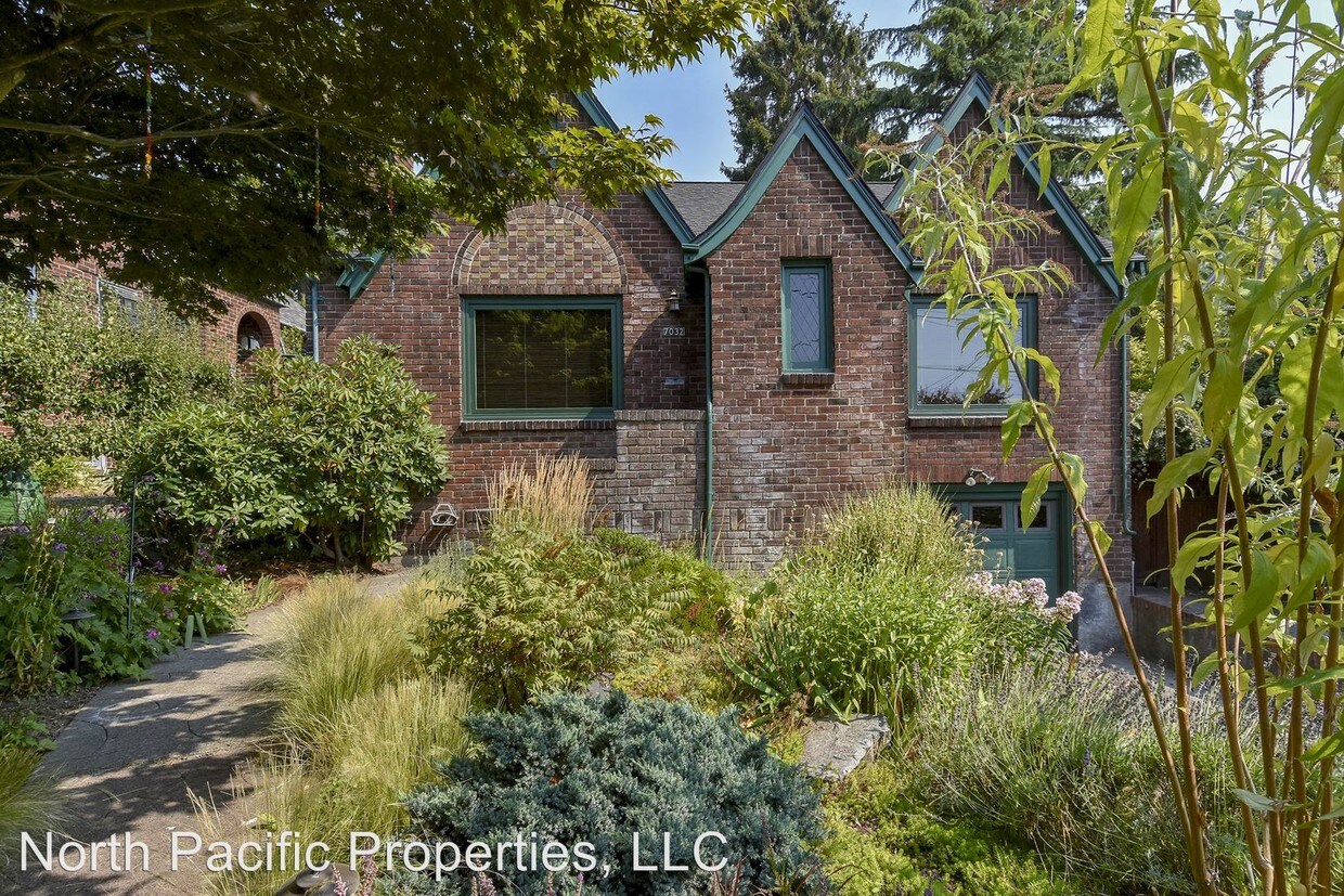 Primary Photo - 7032 12th Ave NW