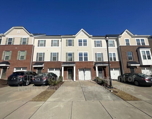 Building Photo - 522 Pemberwich Pl