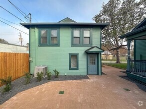 Building Photo - 311 Cordell St