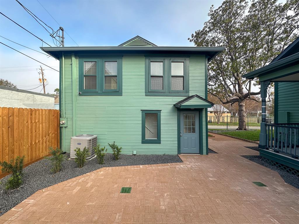 Primary Photo - 311 Cordell St