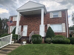Building Photo - 305 E Edgewood Ave