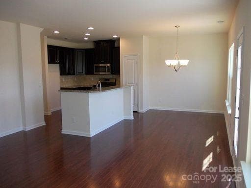 Building Photo - 1772 Evergreen Dr