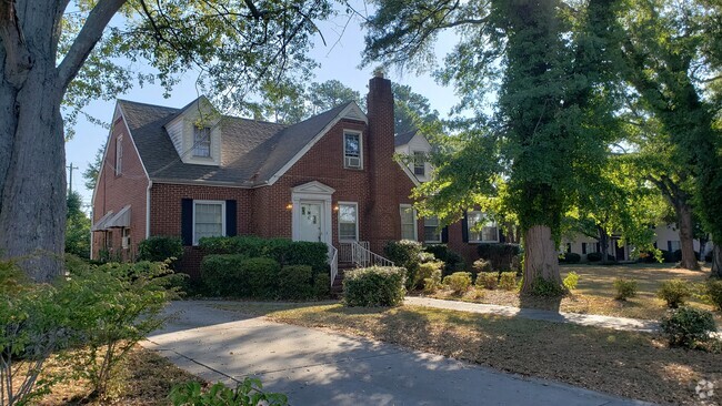 Building Photo - 2302 Whitehall Ave