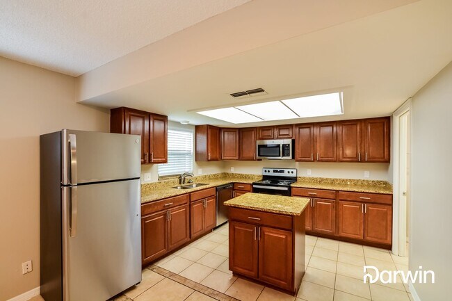 Foto del edificio - 162 Sunset Dr, Longwood, FL 32750