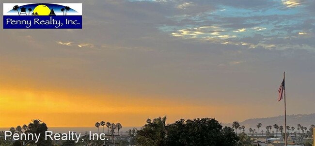 Foto del edificio - 1 br, 1 bath House - 4777 Santa Cruz Ave.