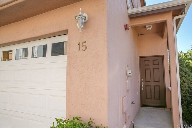 Entrada privada - 3051 Augusta St