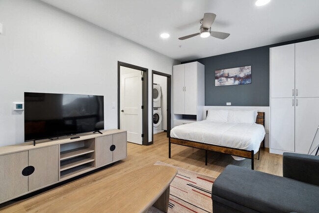 Foto del edificio - 423 E Michigan St