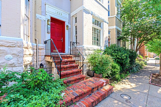 1823 Riggs Pl. Noroeste - 1823 Riggs Pl NW