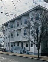 Building Photo - 45 Louis St
