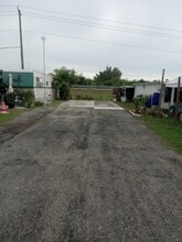 Building Photo - 30346 FL-78