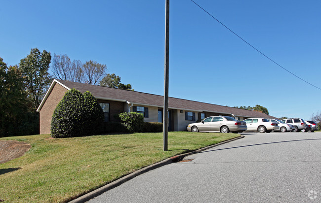 Foto del edificio - Brookway West Apartments