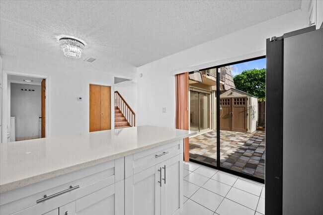 Foto del edificio - 1560 Forest Lakes Cir