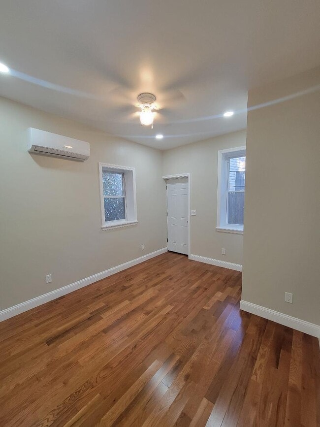 Building Photo - 3140 N Rosewood St