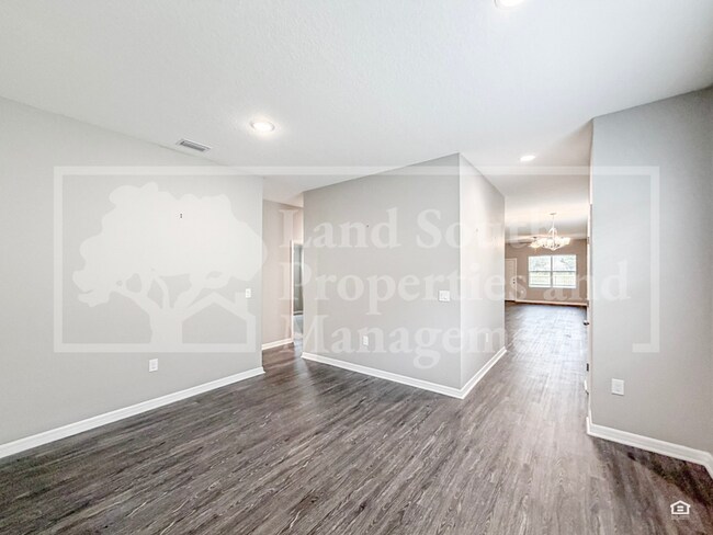 Foto del edificio - 3430 Cup Dr