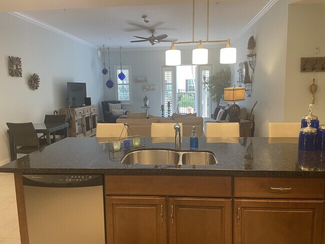 Building Photo - 226 N Latitude Cir