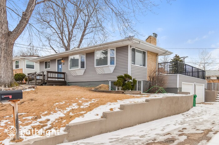 Primary Photo - 20 El Sereno Drive, Colorado Springs, CO, ...