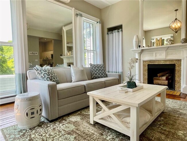 Foto del edificio - 541 Bellevue Ave