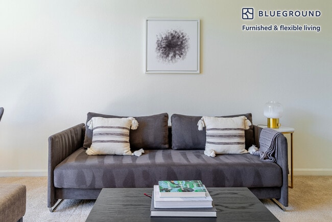 Building Photo - 754 The Alameda