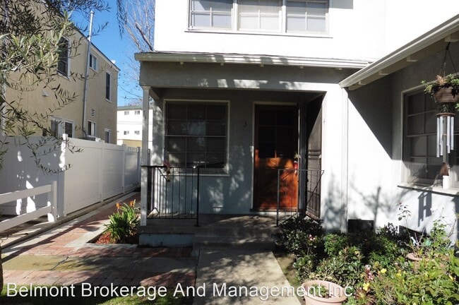 Building Photo - 269 Corona Ave
