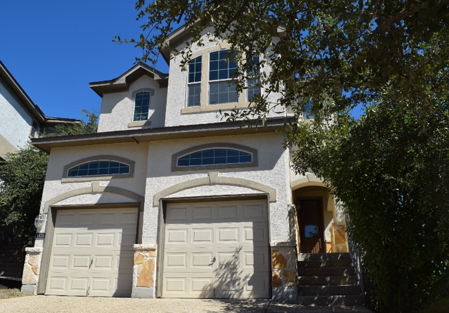 Building Photo - 1435 Nicholas Manor