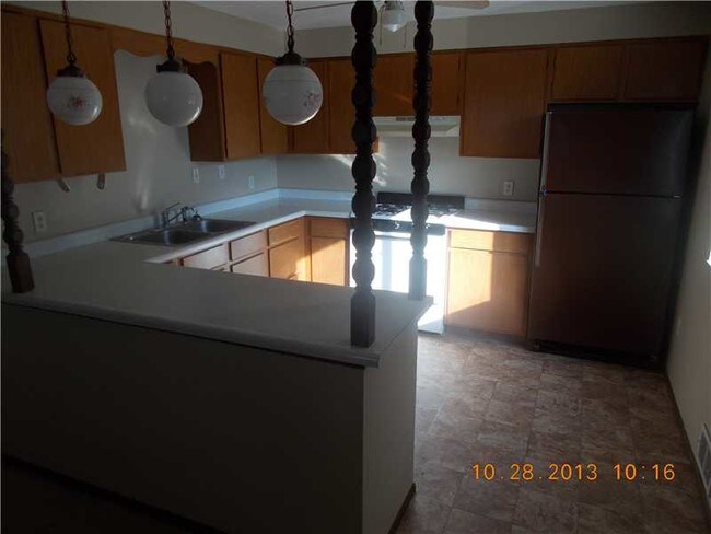 Kitchen Area - 1868 Main St