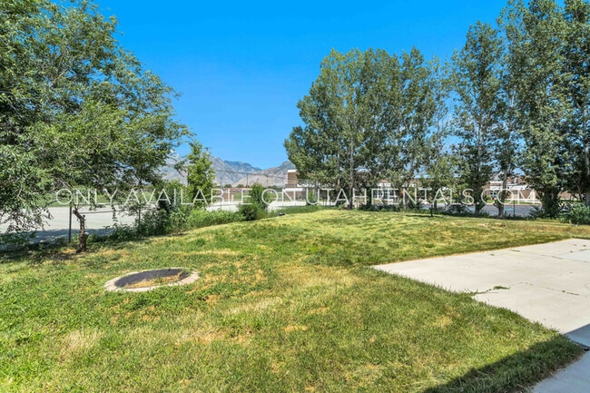 Building Photo - 1152 N 120 W