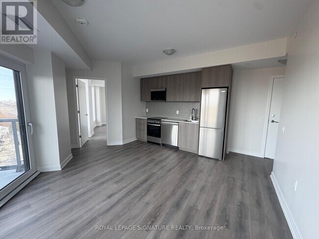 Photo du bâtiment - 7439 Kingston Rd