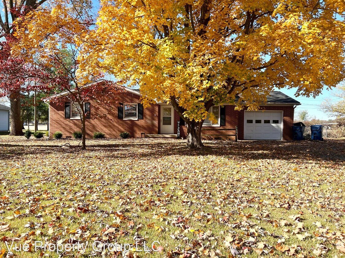 7082 N Rebecca Ct, Terre Haute, IN 47805 House Rental in Terre Haute