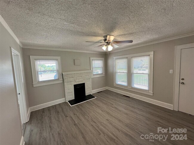 Foto del edificio - 1103 Jackson St