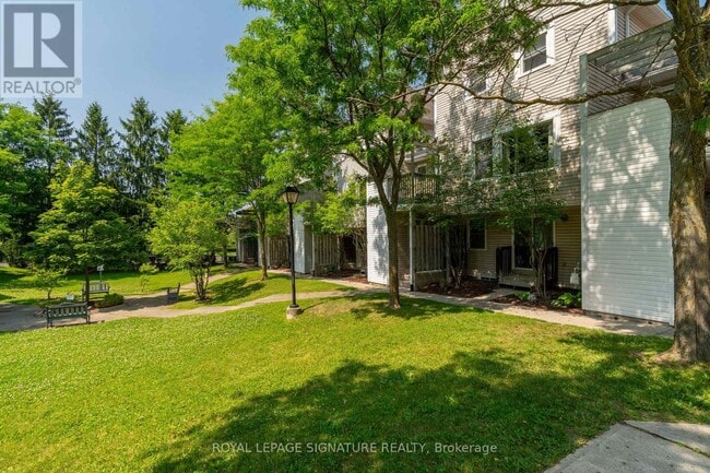 Building Photo - 461 Beechwood Pl