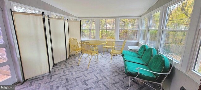 Building Photo - 1015 Marleigh Cir