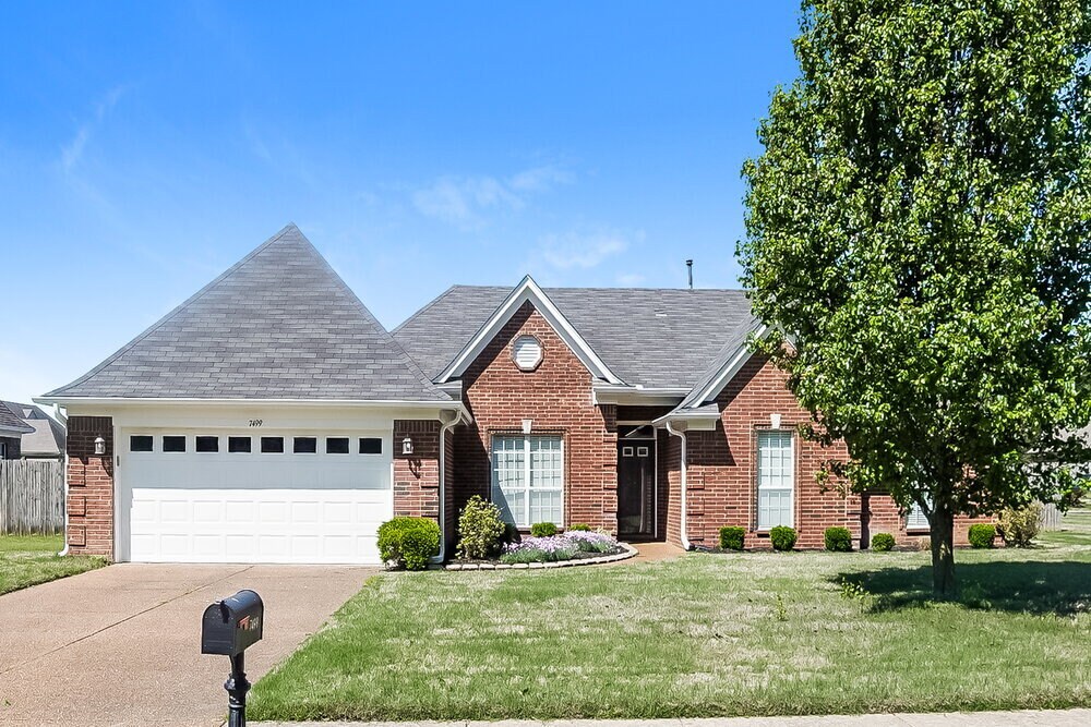 Primary Photo - 7499 Essayons Dr