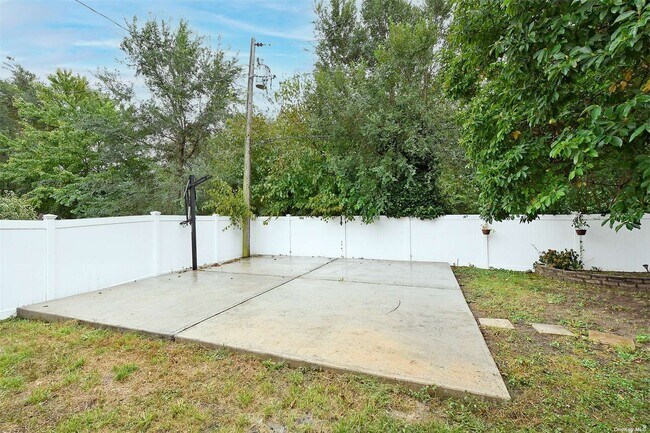 Foto del edificio - 10 Heritage Ct