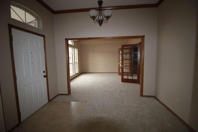 Foto del edificio - 73 Crown Point