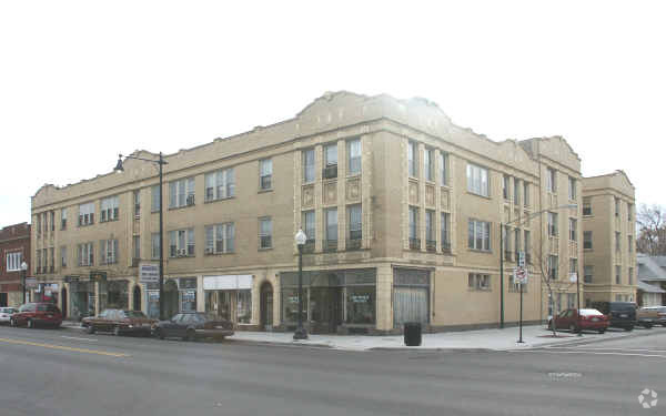 Building Photo - 6049-6059 W Irving Park Rd