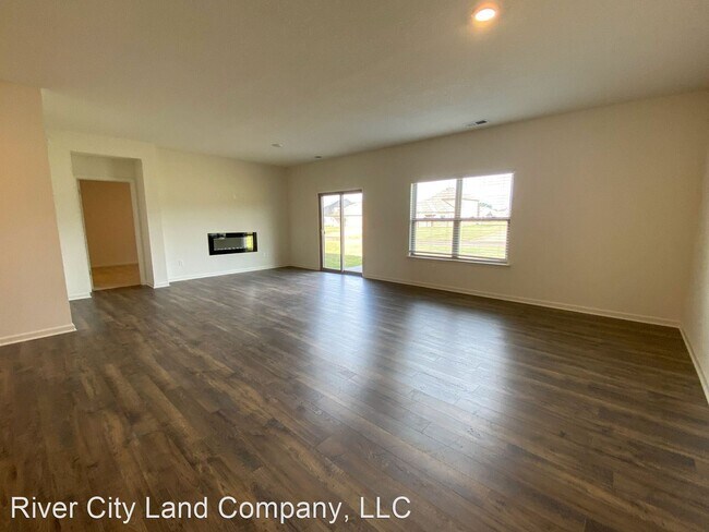 Building Photo - 4 br, 2 bath House - 195 Daisy Drive