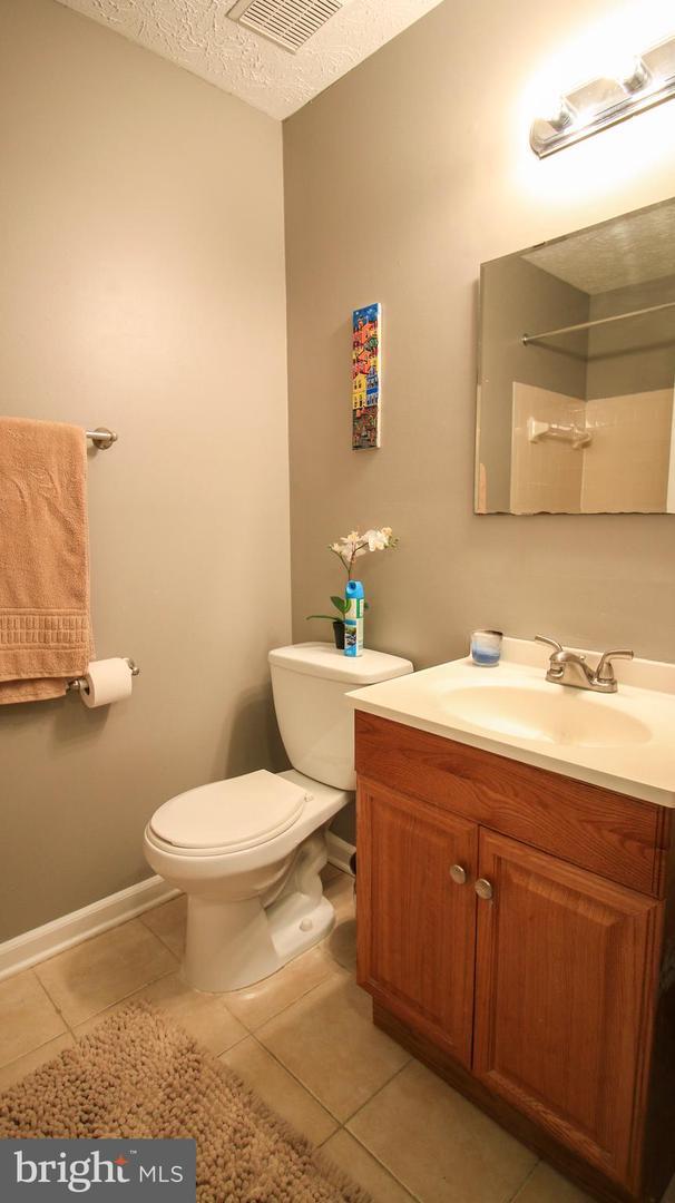 Foto del edificio - 1418 Greenbriar Cir