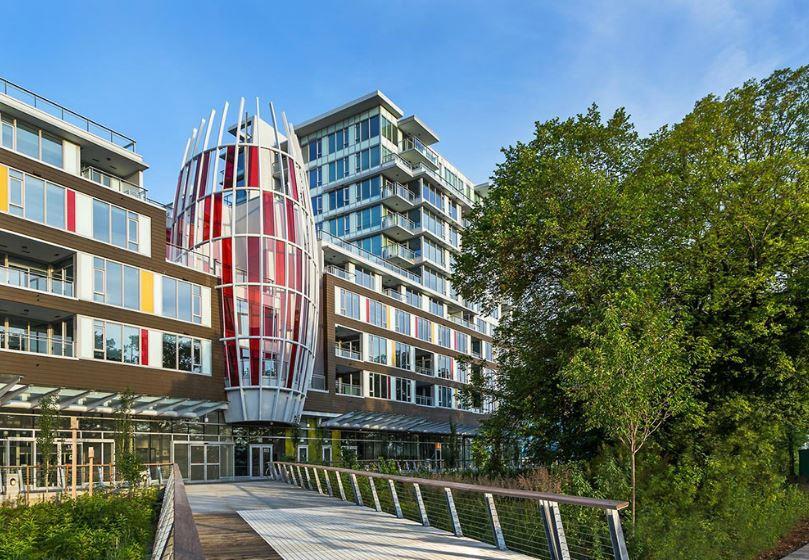 Primary Photo - 6200 River Rd