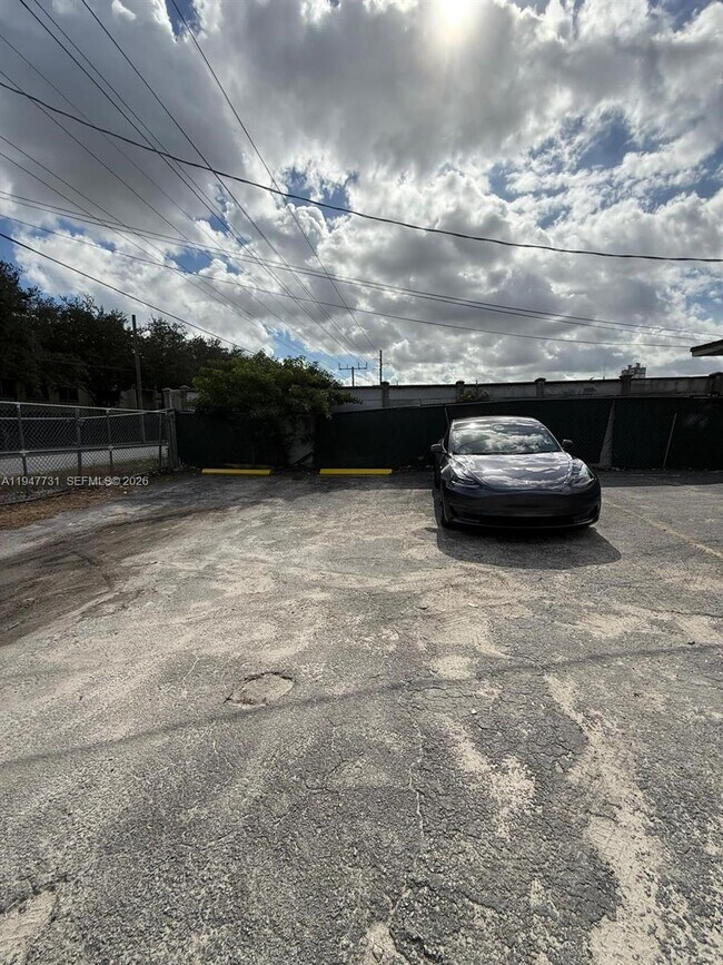 Building Photo - 13130 NW 30th Ave