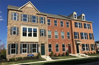 Building Photo - 10850 Finsbury Aly