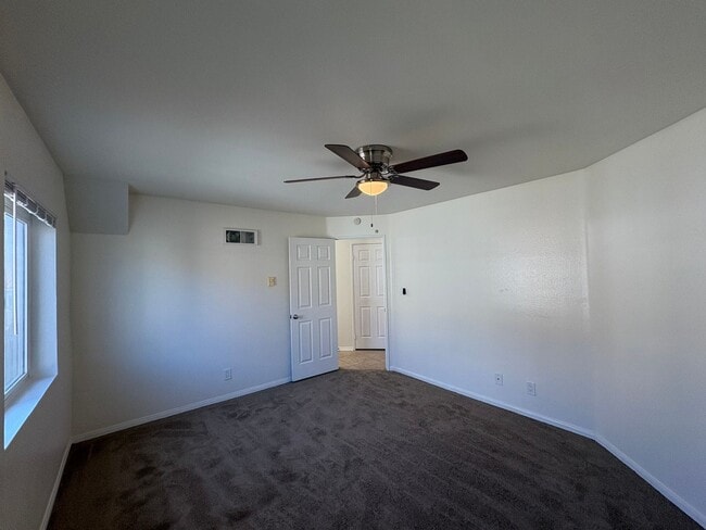 Building Photo - Modern UTC Condo with En Suite Bedrooms, Balcony & Community Amenities