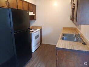 Building Photo - 304 Dunes Pl SE